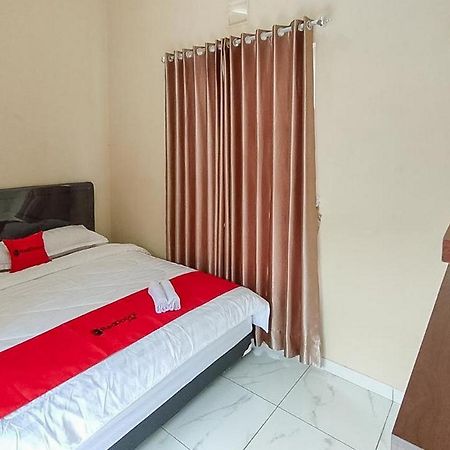 Reddoorz Near Bns Batu Hotel Tlekung Екстериор снимка